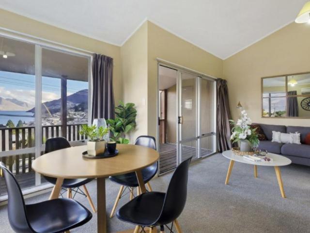 Villa Ultimate Convenience, Walk-To-Town Townhouse Queenstown Exterior foto